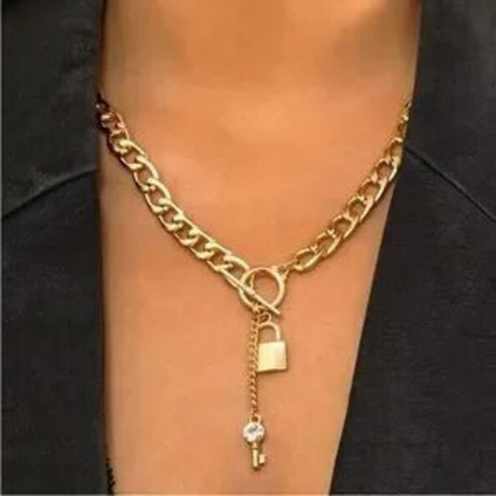 Gold Toggle Lock & Key Chain Necklace